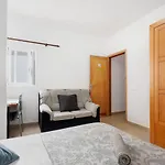 Apartman Alcamar *